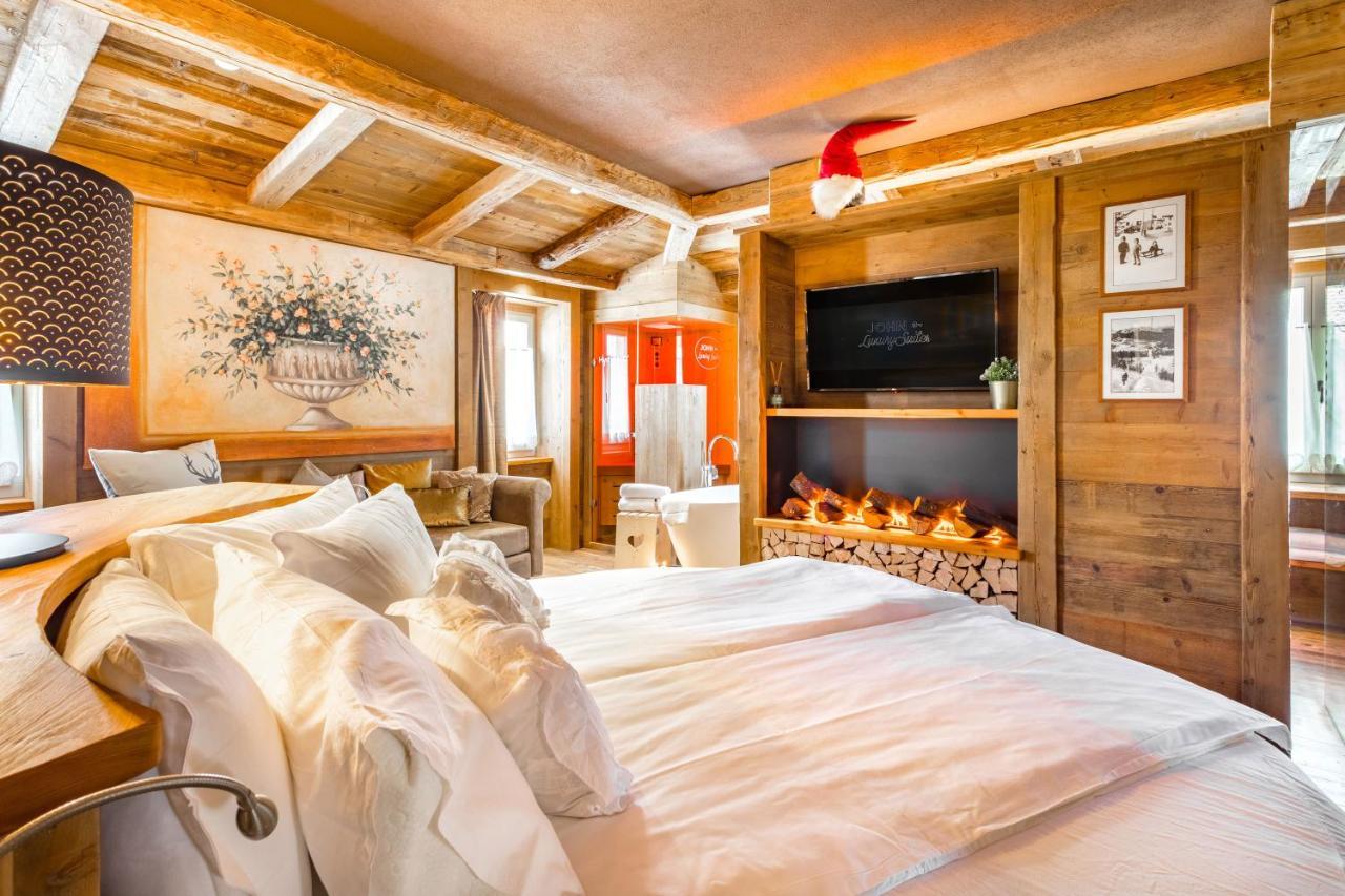 John Luxury Suites Folgaria Exterior foto