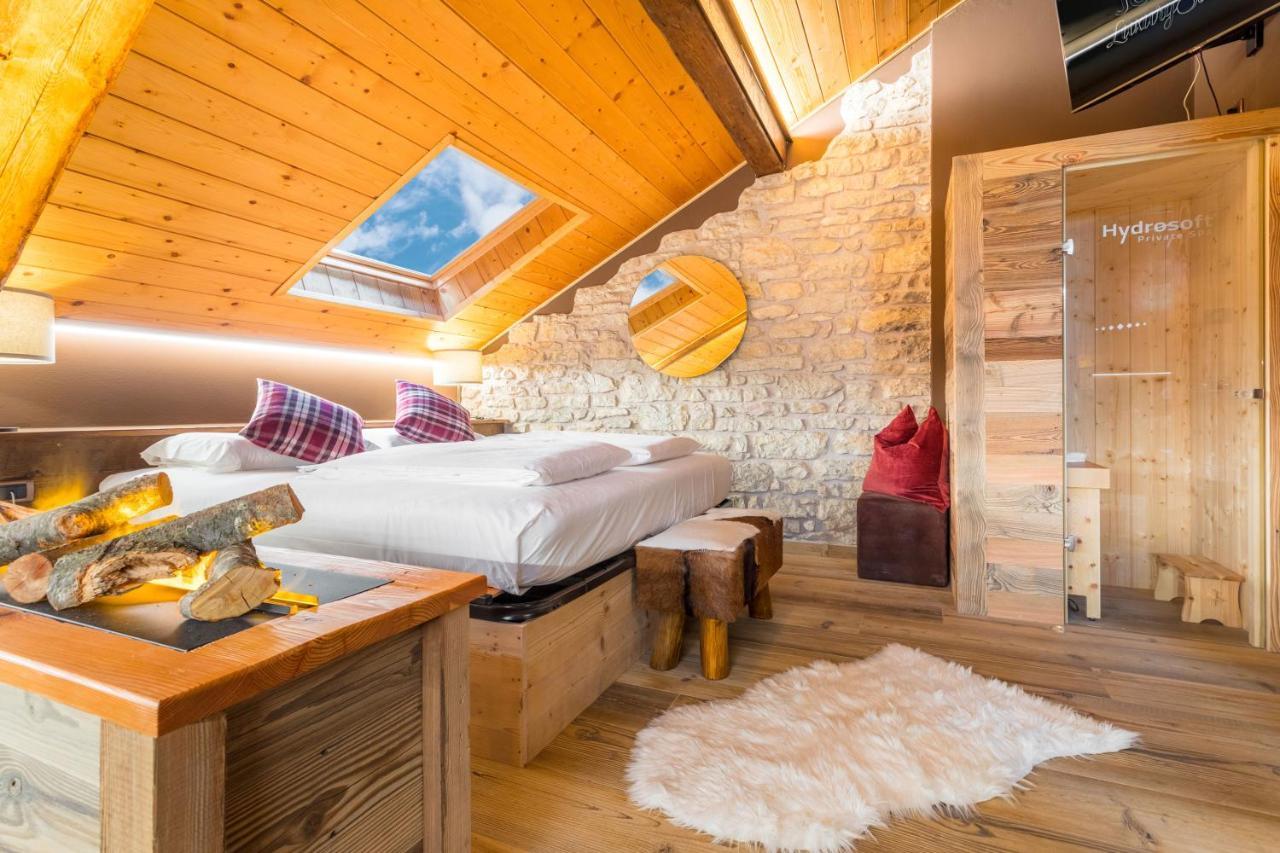 John Luxury Suites Folgaria Exterior foto
